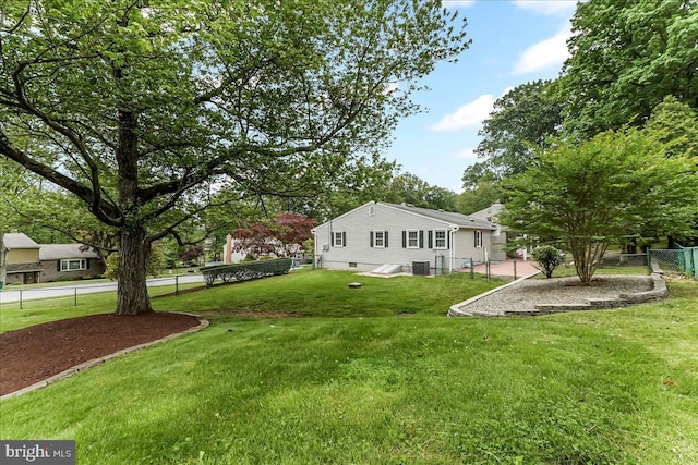 1795 Hillcrest Ln, Aston, PA 19014 - view of yard with central air condition unit