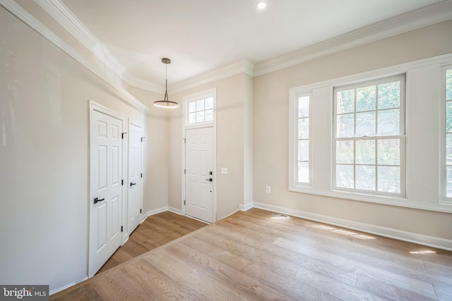 5561 Jowett Ct, Alexandria, VA 22315 - foyer entrance with wood finished floors, crown molding, and recessed lighting