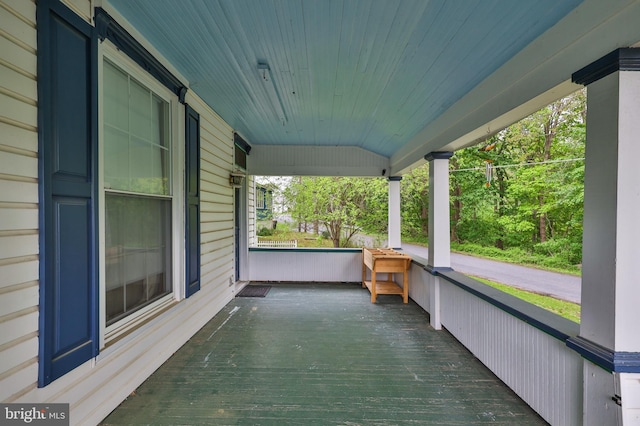 view of patio / terrace with a porch