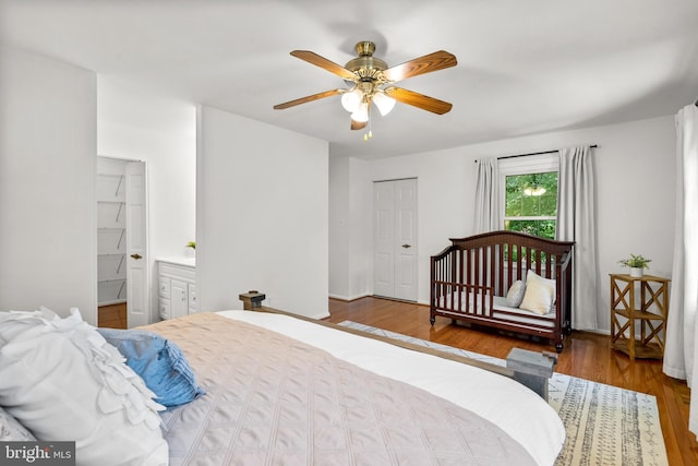 3901 Bradwater St, Fairfax, VA 22031 - bedroom featuring wood finished floors, a ceiling fan, and connected bathroom