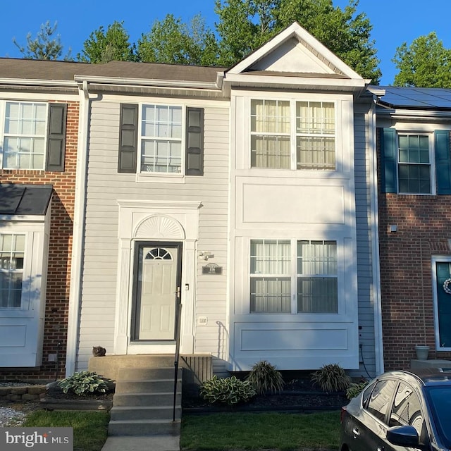 106 Perth Amboy Ct, Upper Marlboro, MD 20774 - townhome / multi-family property with solar panels