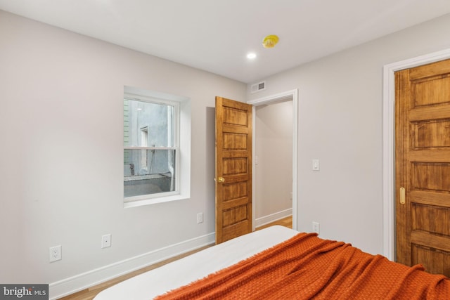 728 S Warnock St, Philadelphia, PA 19147 - bedroom with baseboards and recessed lighting