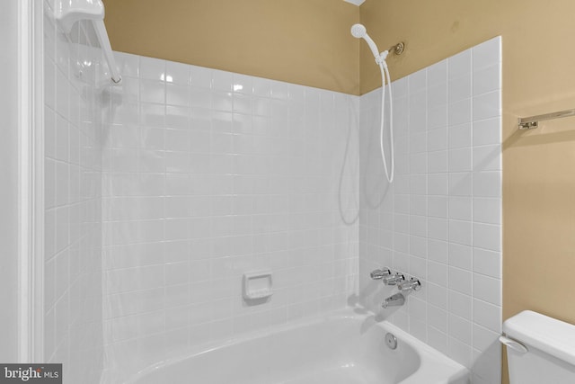 4849 Carriagepark Rd, Fairfax, VA 22032 - full bathroom with shower / tub combination and toilet