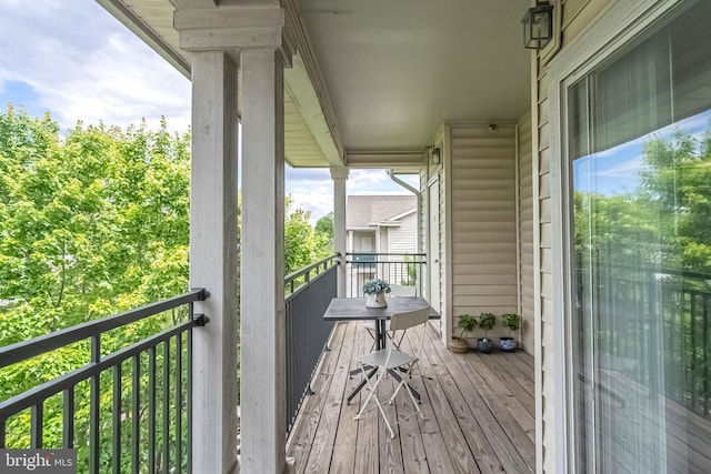 4415 Weatherington Ln Unit 401, Fairfax, VA 22030 - view of balcony