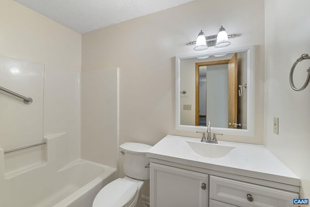 7 Spoon Ter, Palmyra, VA 22963 - full bathroom featuring vanity, toilet, shower / tub combination, and a textured ceiling