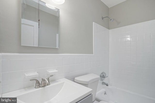 3311 Meridian St, Philadelphia, PA 19136 - full bathroom with shower / bathtub combination, vanity, toilet, and wainscoting