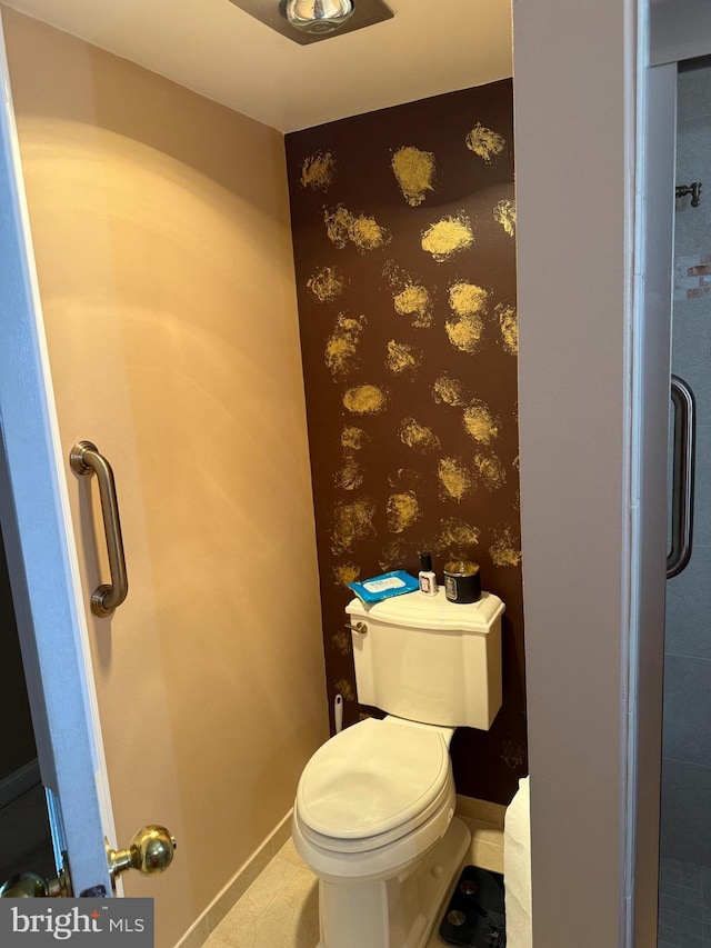 1250 S Washington St S Unit 207, Alexandria, VA 22314 - bathroom featuring toilet and an enclosed shower