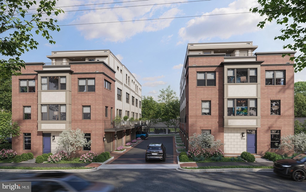 view of apartment building / complex