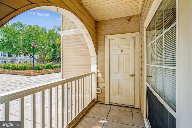 view of entrance to property