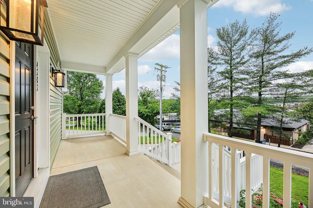 4202 Louisa Ave, Nottingham, MD 21236 - balcony with covered porch