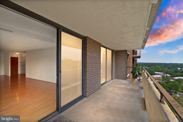 1800 Old Meadow Rd Unit 1218, Mclean, VA 22102 - view of balcony
