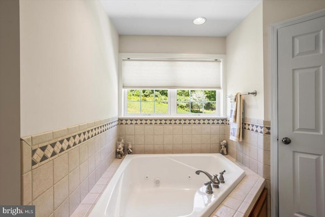304 Iron Valley Dr, Lebanon, PA 17042 - bathroom featuring a tub with jets