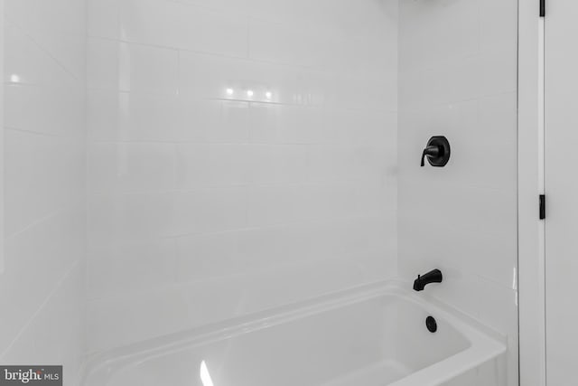 full bathroom featuring shower / tub combination