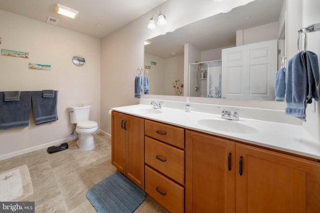 43 Ivy Ln, Gettysburg, PA 17325 - full bath with double vanity, baseboards, toilet, tile patterned flooring, and curtained shower