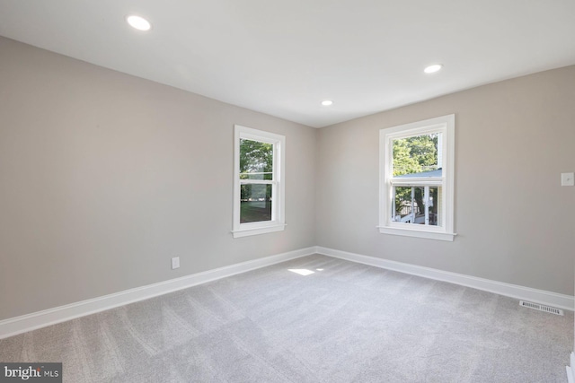 4914 22nd St N, Arlington, VA 22207 - empty room featuring carpet floors, baseboards, and recessed lighting