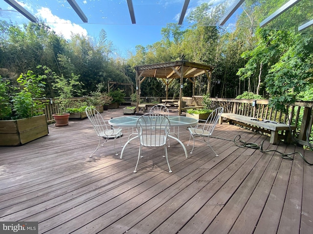 5417 Gary Pl, Alexandria, VA 22311 - wooden terrace with outdoor dining space