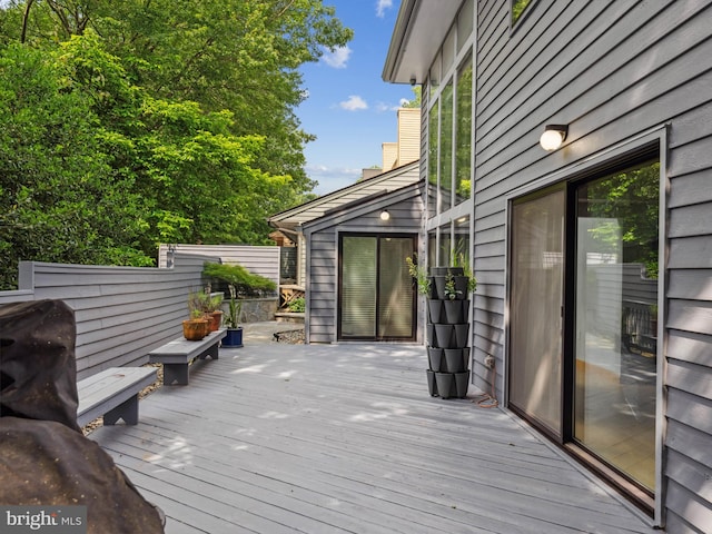 11041 Solaridge Dr, Reston, VA 20191 - view of wooden terrace