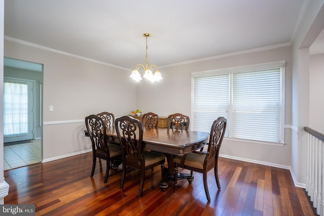 55 Cambridge Way, Princeton Junction, NJ 08550 - dining area featuring dark wood-type flooring, crown molding, a chandelier, and baseboards