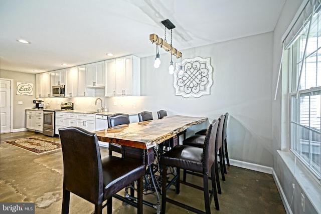 111 Seabright Way Unit E3, Rehoboth Beach, DE 19971 - dining area with baseboards and recessed lighting