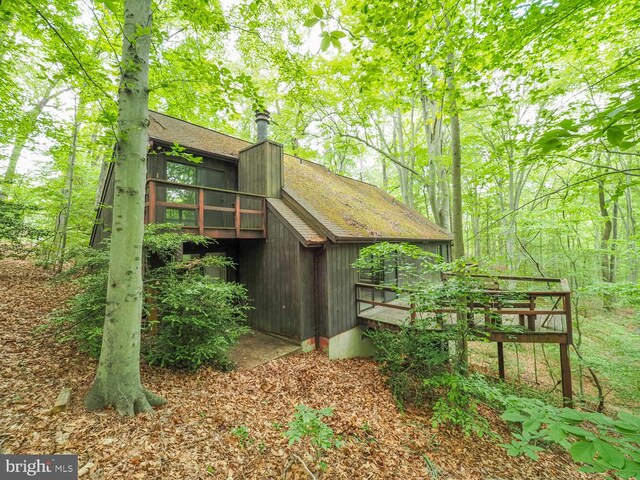 524 Ridge Rd, Annapolis, MD 21401 - view of outbuilding featuring a view of trees