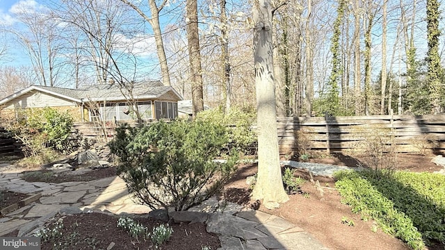 view of yard featuring fence