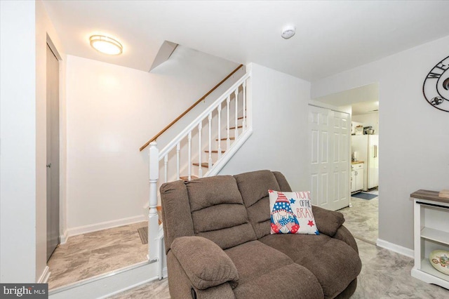 10625 Shasta Ct Unit T, Damascus, MD 20872 - living area with stairway and baseboards
