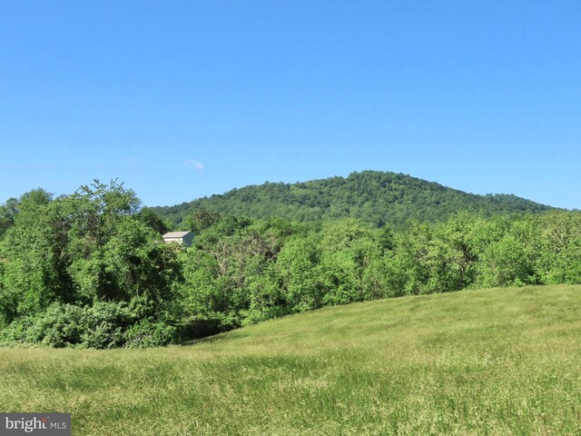 Ben Venue Rd, Flint Hill, VA 22627