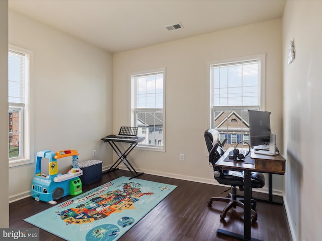 office area featuring wood finished floors and baseboards