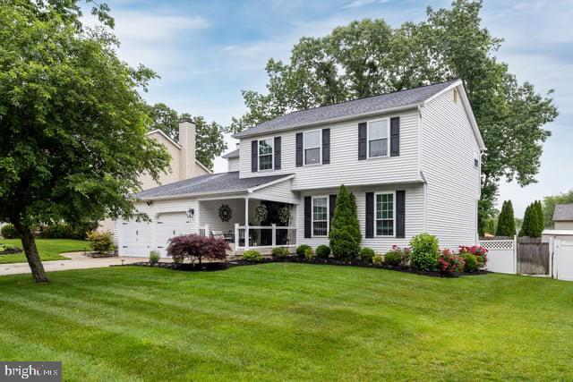 25 Aberdeen Dr, Sicklerville, NJ 08081 - colonial home with driveway