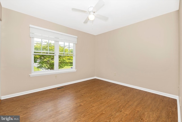 11005 Horseshoe Dr, Frederick, MD 21701 - empty room featuring baseboards, wood finished floors, and ceiling fan