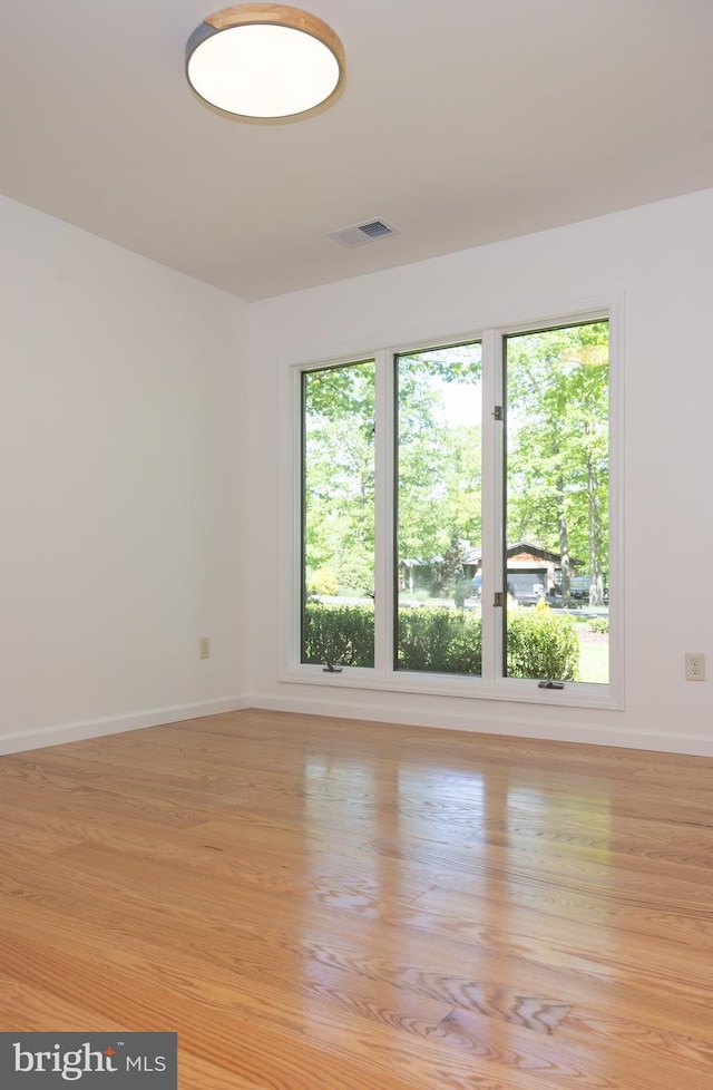 28 Stillwater Ct, Ridgeley, WV 26753 - spare room with baseboards and light wood-type flooring