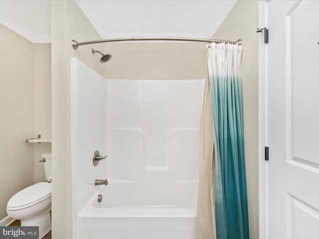 22028 Beaverbrook Dr, Smithsburg, MD 21783 - bathroom featuring shower / bath combination with curtain and toilet