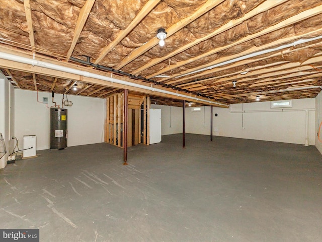 22028 Beaverbrook Dr, Smithsburg, MD 21783 - unfinished below grade area with electric water heater