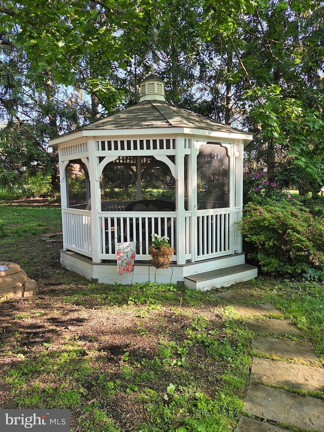 22028 Beaverbrook Dr, Smithsburg, MD 21783 - view of yard featuring a gazebo