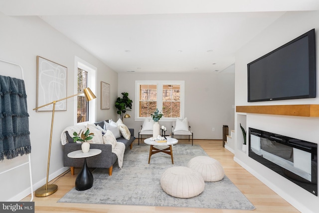 901 E Quaker Bottom Rd, Sparks Glencoe, MD 21152 - living room featuring wood finished floors and baseboards