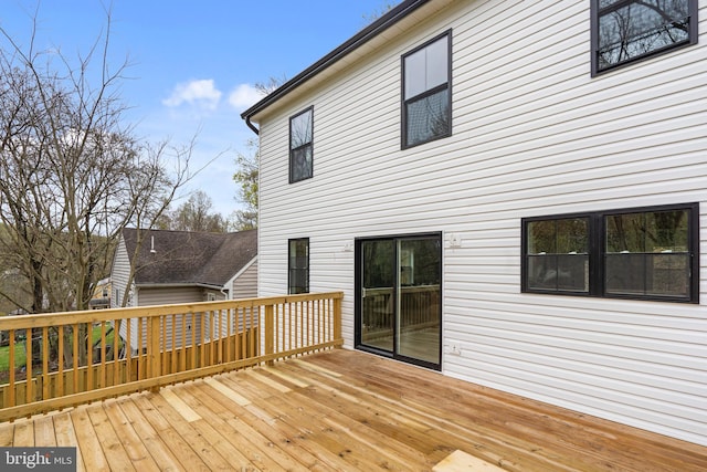 901 E Quaker Bottom Rd, Sparks Glencoe, MD 21152 - view of wooden terrace