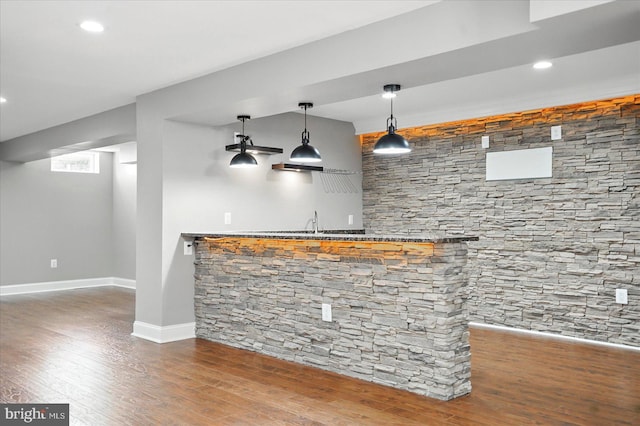 6624 Aaron Mee Way, Baltimore, MD 21237 - indoor wet bar featuring baseboards, wood finished floors, and recessed lighting