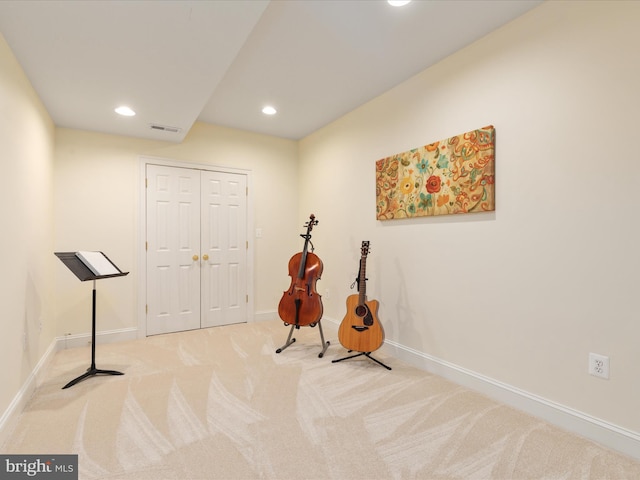 unfurnished room with carpet flooring, recessed lighting, and baseboards