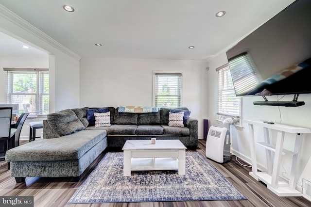 6328 Martin Luther King Jr Hwy, Capitol Heights, MD 20743 - living room featuring wood finished floors, recessed lighting, crown molding, and baseboards