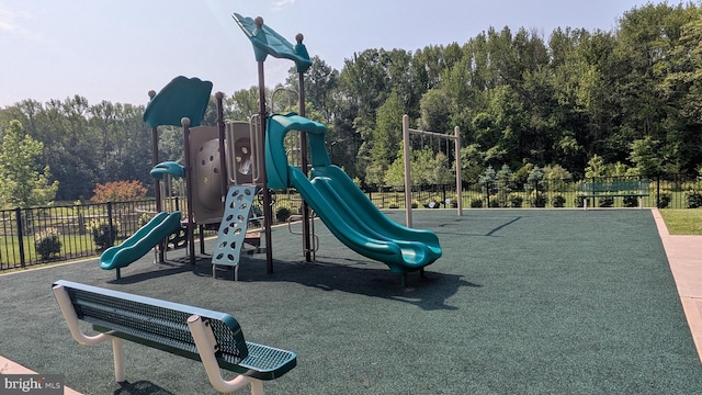 16 Magpie Ln, Princeton Junction, NJ 08550 - view of community play area