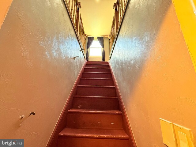 418 N 8th St, Vineland, NJ 08360 - staircase with baseboards