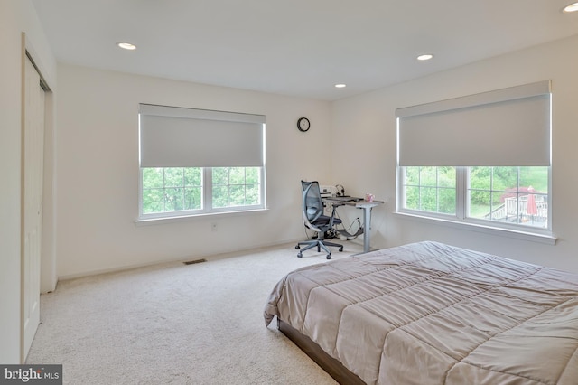 bedroom featuring carpet flooring, recessed lighting, and baseboards