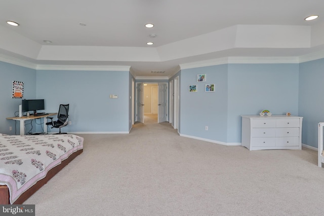 bedroom with light carpet, a tray ceiling, baseboards, recessed lighting, and crown molding