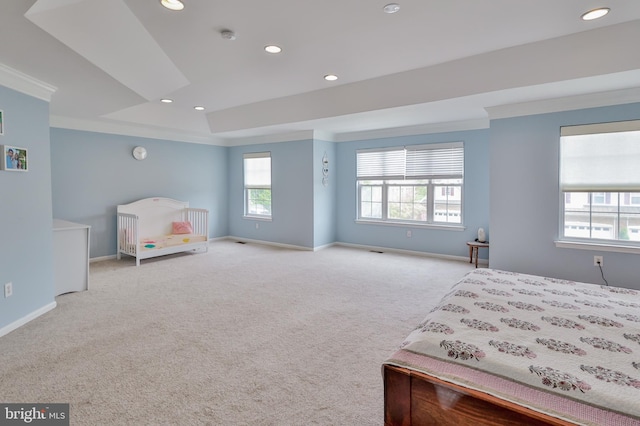 bedroom with baseboards, carpet flooring, recessed lighting, and crown molding