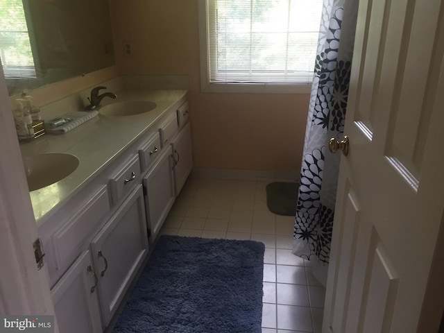 15202 Wetherburn Dr, Centreville, VA 20120 - full bath with tile patterned floors and double vanity