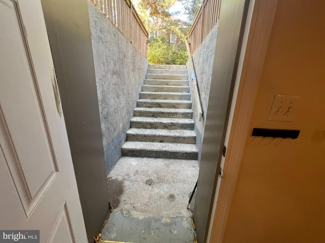 15202 Wetherburn Dr, Centreville, VA 20120 - view of staircase