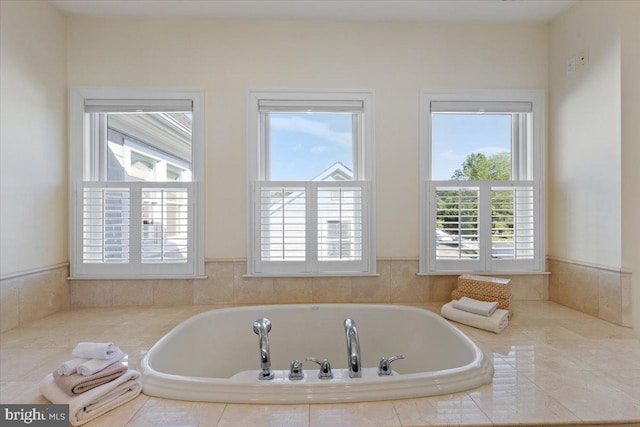 1100 Steamboat Rd, Shady Side, MD 20764 - full bath with a garden tub