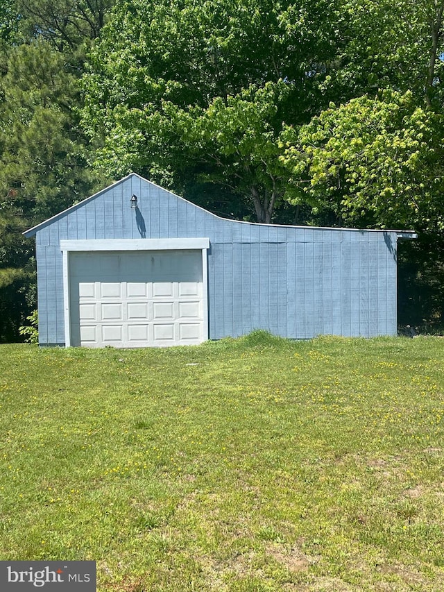 1807 Calvary Church Rd, Warsaw, VA 22572 - view of detached garage