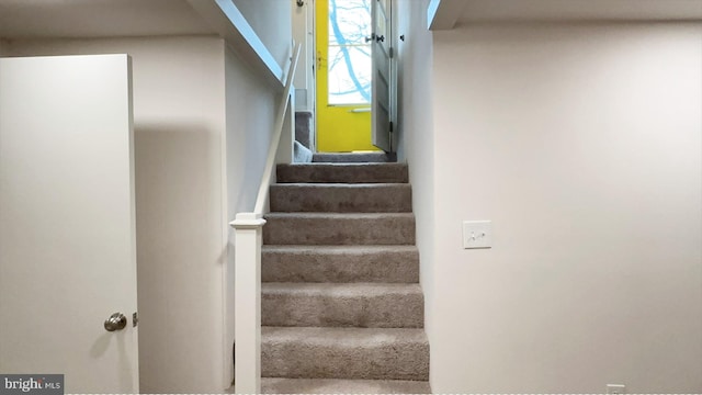 8802 Ashford Rd, Parkville, MD 21234 - view of stairs
