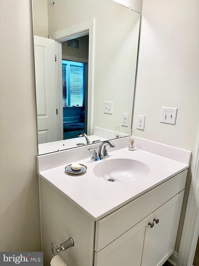 bathroom with vanity